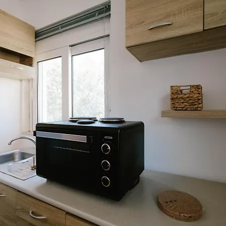 Cozy Summer In The Woods - Rhodes דירה