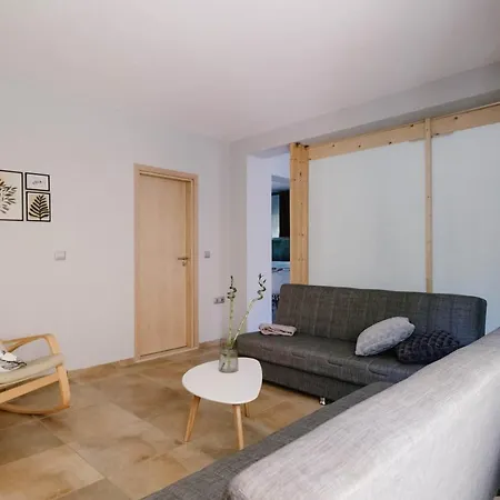 Cozy Summer In The Woods - Rhodes Appartamento *