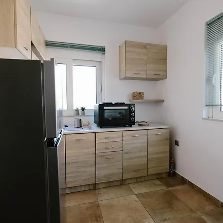 Cozy Summer In The Woods - Rhodes Appartamento