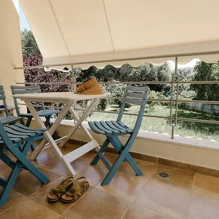 Appartamento Cozy Summer In The Woods - Rhodes
