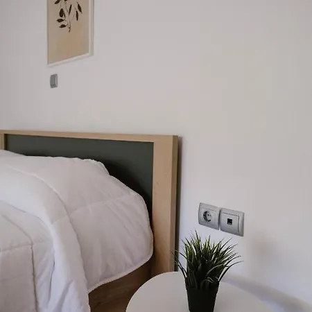 Cozy Summer In The Woods - Rhodes Appartamento *